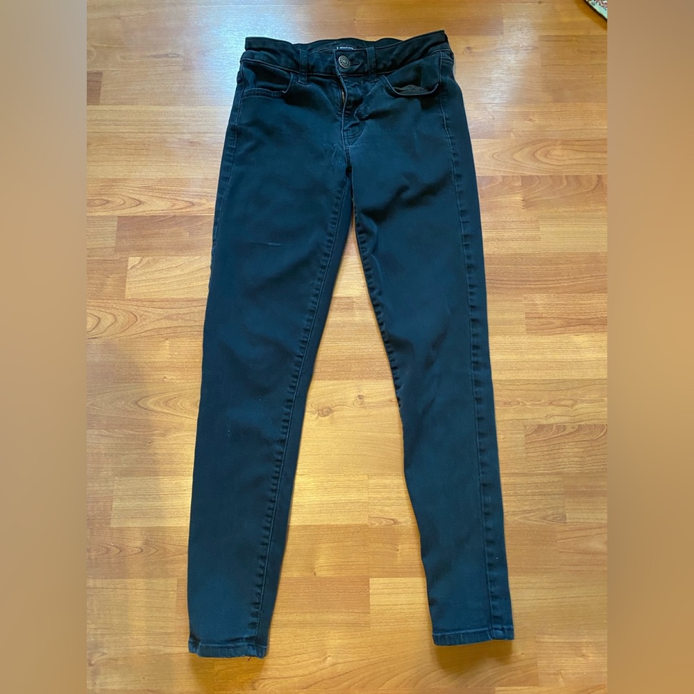 American Eagle Next Level Stretch Black Jeggings